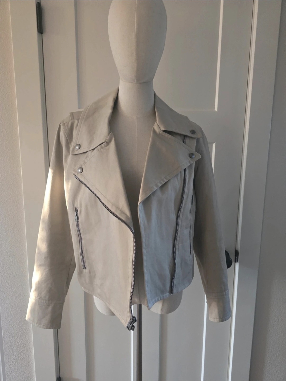 Banana Republic Light Beige Leather Moto Jacket